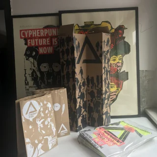 Plakáty, tašky, boxy a ročenka — HCPP 2018 5