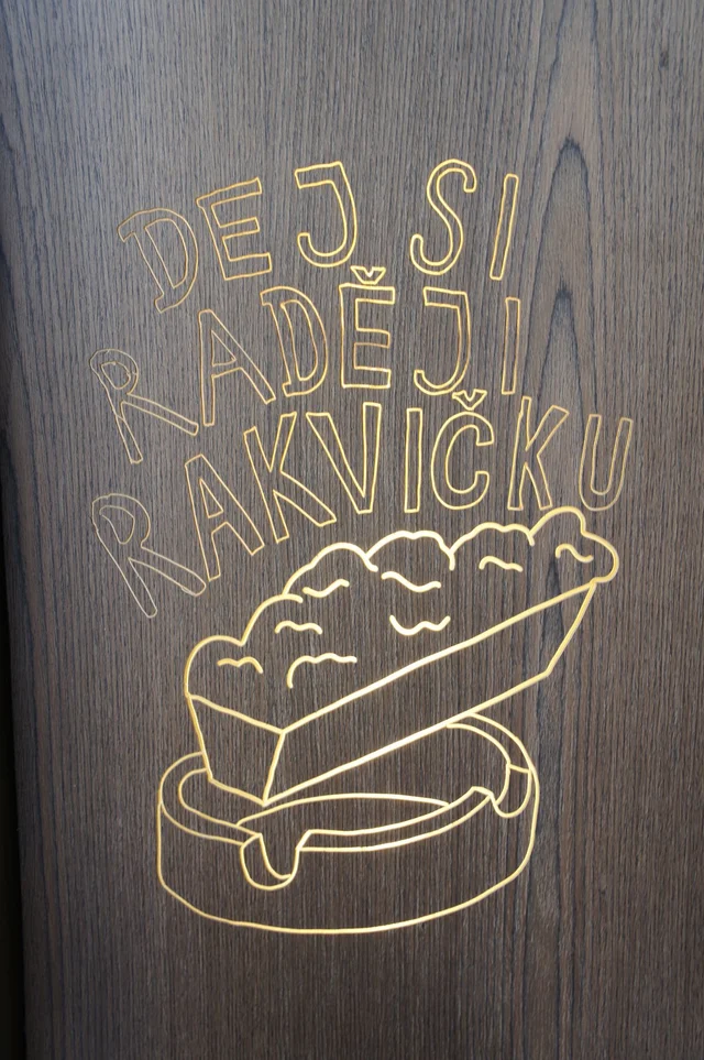 Lokal na Letné — foto 4